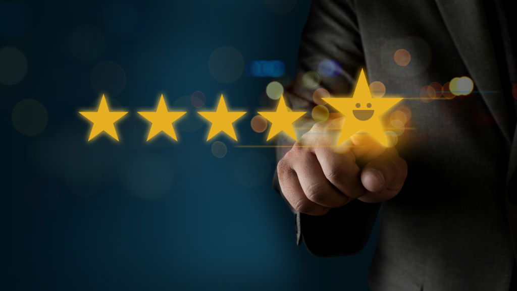 How Positive Testimonials and Reviews Shape Freelancer Perceptions and Drives Success in the Vi